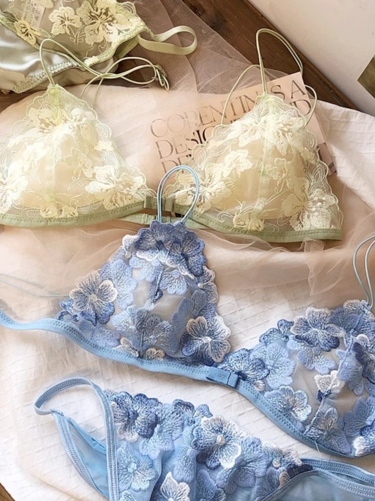 Embroidery In Australia - Französisches Nischen-Dessous-Set, besticktes Netz, Dreieck-Cup, kabelloses