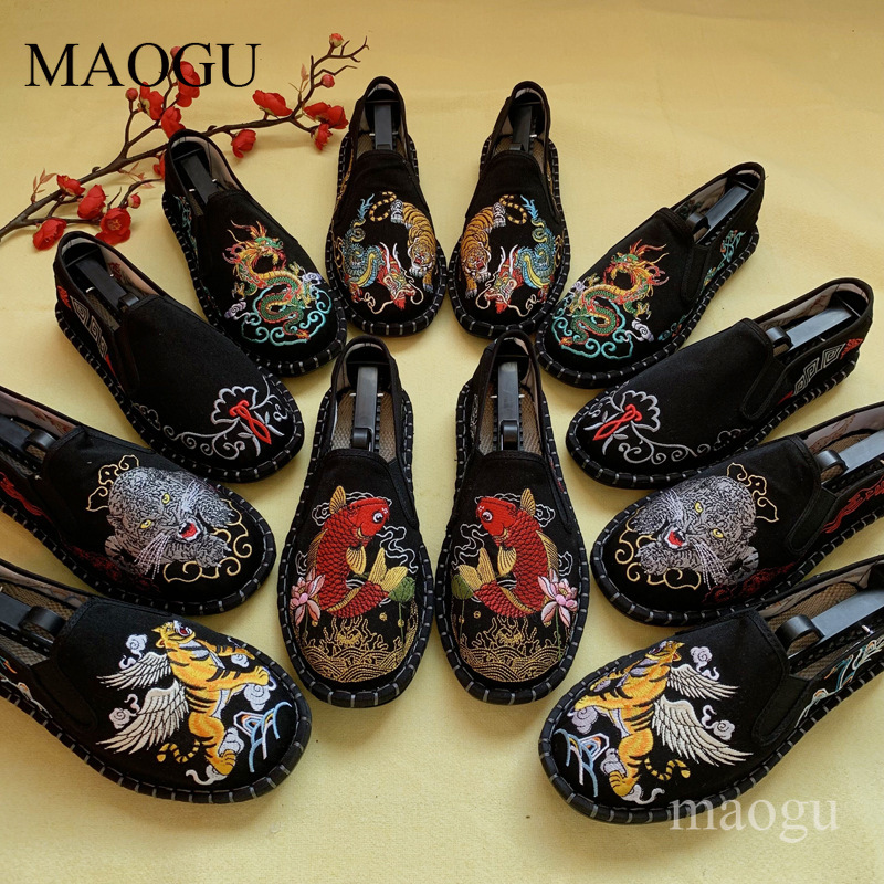 Embroidery Stitches - Unisex-Slipper im chinesischen Stil mit Stickerei,