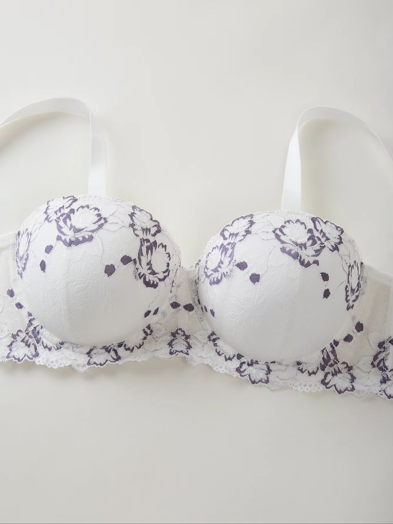 Plus-Size-BH mit Spitze und St – Embroidery Underwear Bewertung und Preis