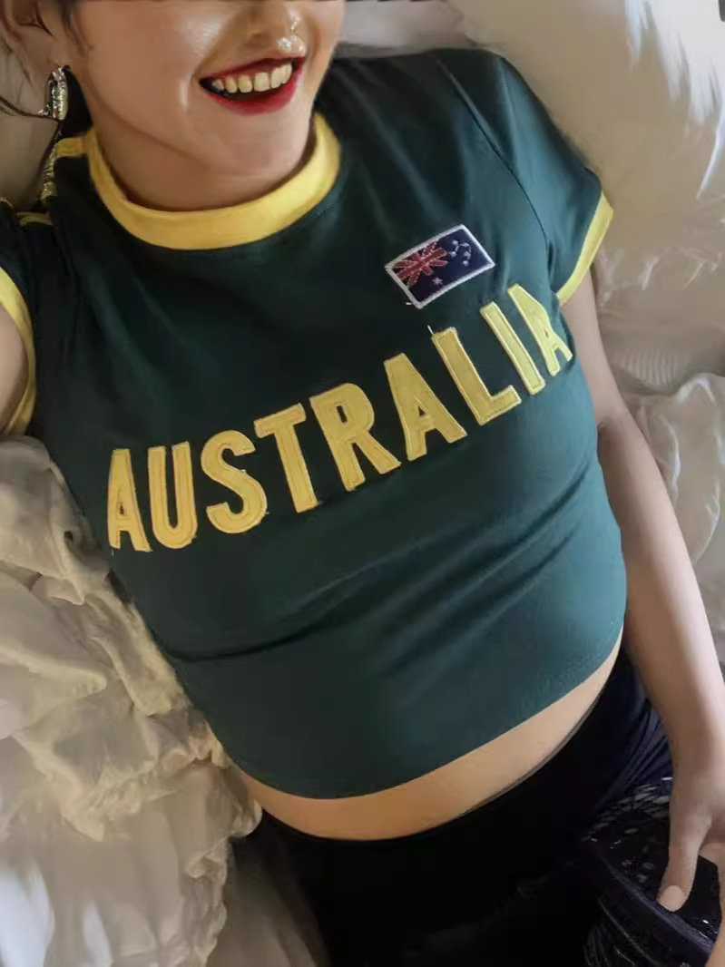 Y2k Ästhetische Frauen Austral – Embroidery In Australia Bewertung und Preis